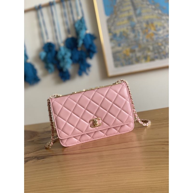Ch*el woc bags